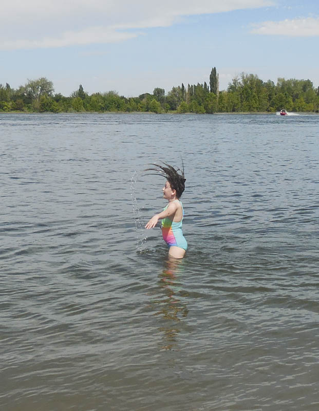 mandy at columbia river richland