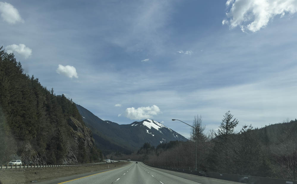 snoqualmie pass