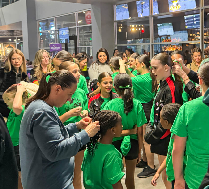 amanda dance at hockey game